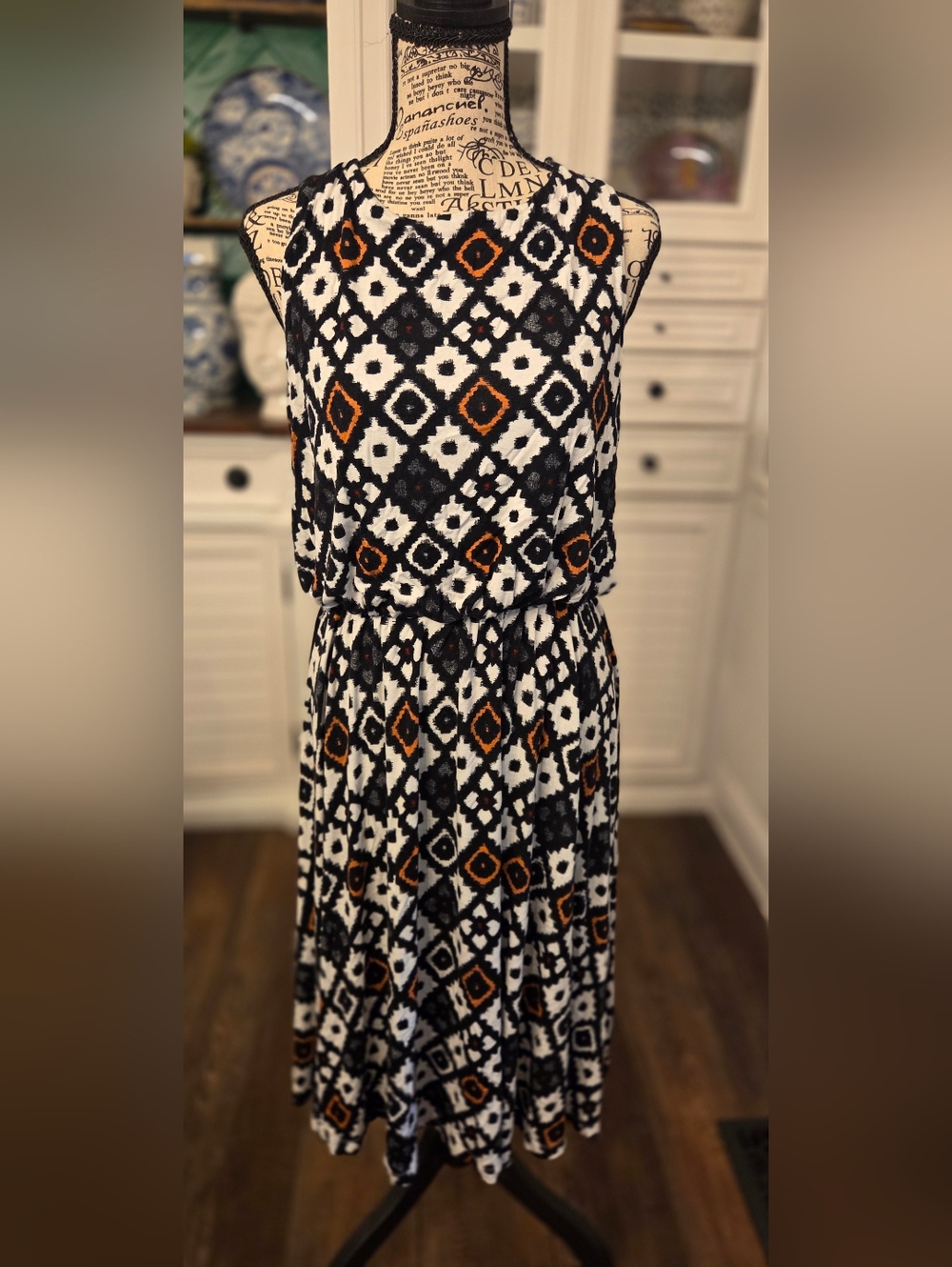 Loft Midi-Dress, Size M